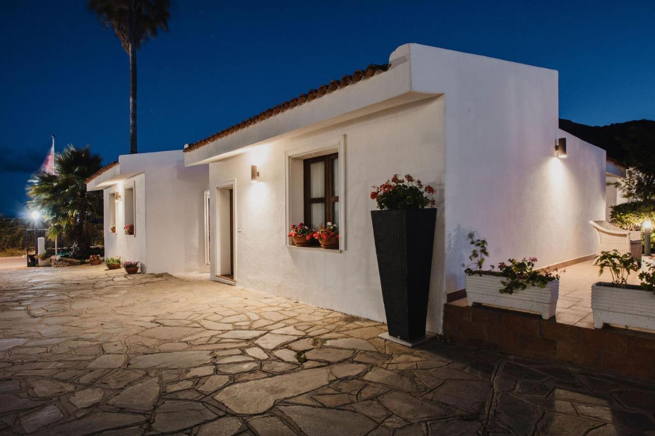 Resort Fior Di Sardegna Posada (Sardinia) Exterior foto